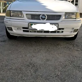 Opel Astra 1996