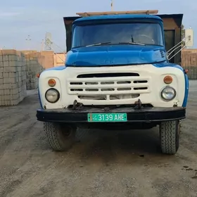 Zil 4331 1990