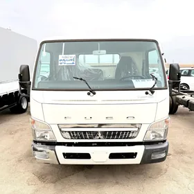 Mitsubishi Canter 2025