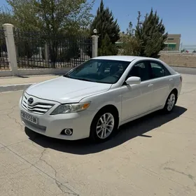 Toyota Camry 2011