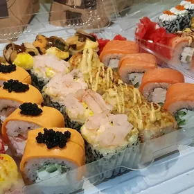 Sushi house .tm