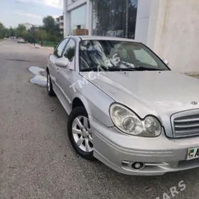 Hyundai Sonata 2003