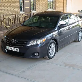 Toyota Camry 2011