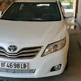 Toyota Camry 2010