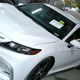Toyota Camry 2022