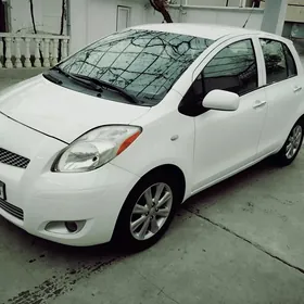 Toyota Yaris 2009
