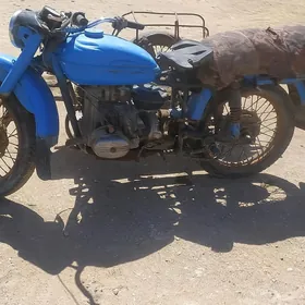 Ural 4320 2001