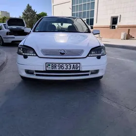 Opel Astra 2001