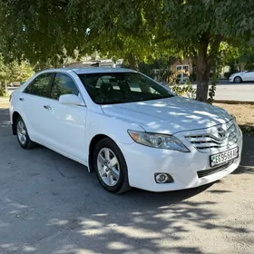 Toyota Camry 2010