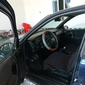 Opel Vectra 1998