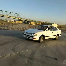 Toyota Corona 1995