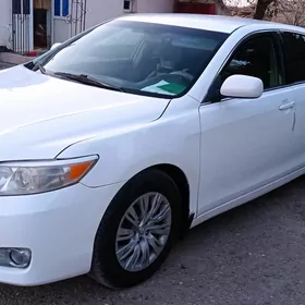 Toyota Camry 2011
