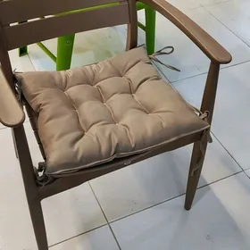 ýassyk oturguç üçin