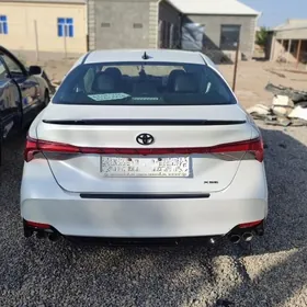 Toyota Avalon 2020