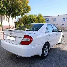 Toyota Camry 2003
