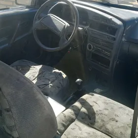 Lada 2115 2004