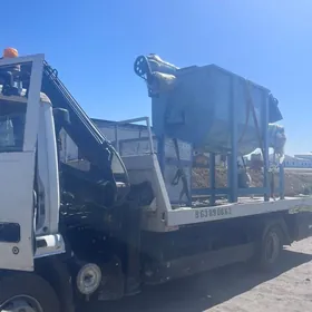Mitsubishi Canter 2000
