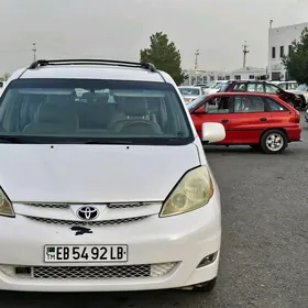 Toyota Sienna 2007