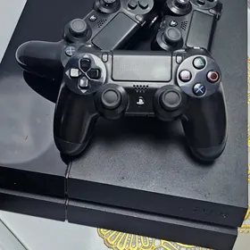 pristawka playstation 4