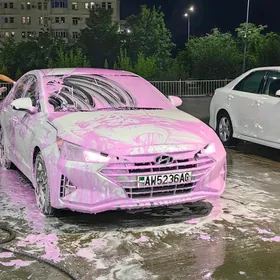 Hyundai Elantra 2019
