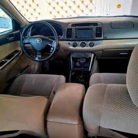 Toyota Camry 2005