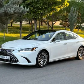 Lexus ES 350 2019