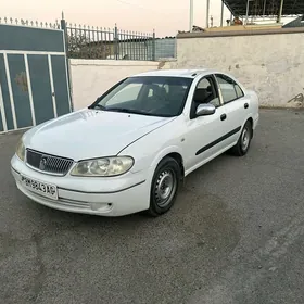 Nissan Sunny 2004