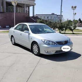 Toyota Camry 2004