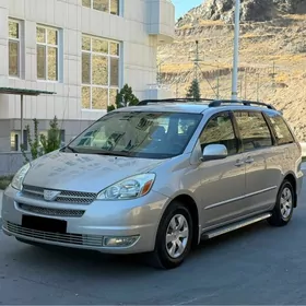 Toyota Sienna 2005