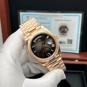 Rolex  day data AAA