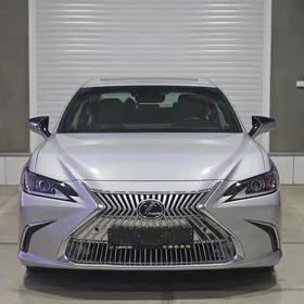 Lexus ES 350 2020
