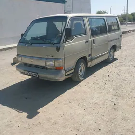 Toyota Hiace 1989