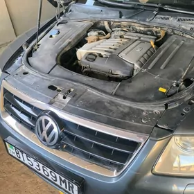 Volkswagen Touareg 2003