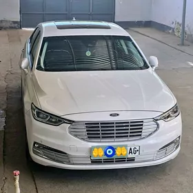 Ford Taurus 2019