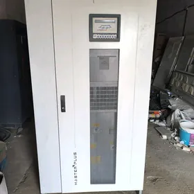 UPS