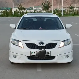 Toyota Camry 2011
