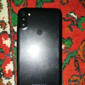 Samsung a11 400manat