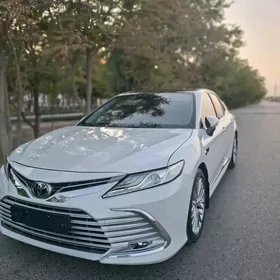 Toyota Camry 2023