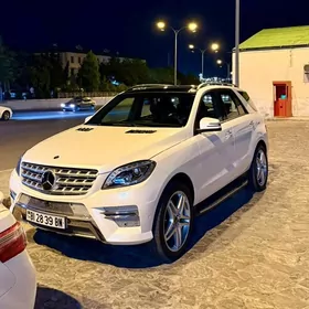Mercedes-Benz ML350 2013