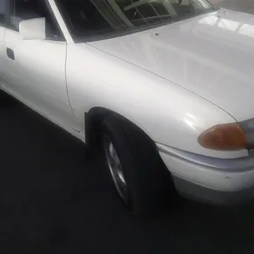 Opel Astra 1993