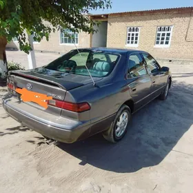 Toyota Camry 1997