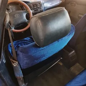 Toyota Corolla 1995