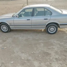BMW 525 1992