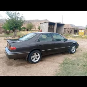 Toyota Camry 2001