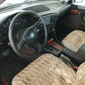 BMW 525 1992