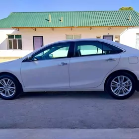 Toyota Camry 2016