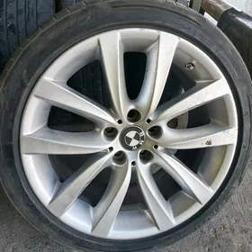 BMW DISKA TEKER 245 40 19