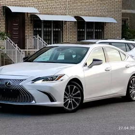 Lexus ES 350 2019