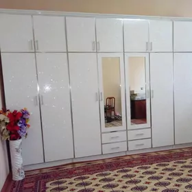 sfaner mebel gilÿans