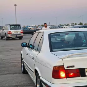BMW E34 1993